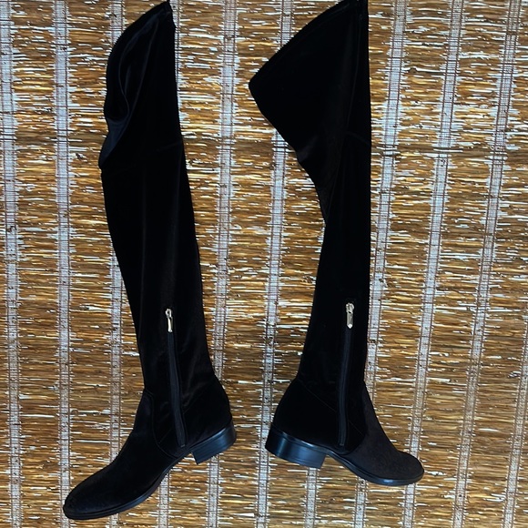Sam Edelman over-the-knee black velvet boots - Picture 2 of 6